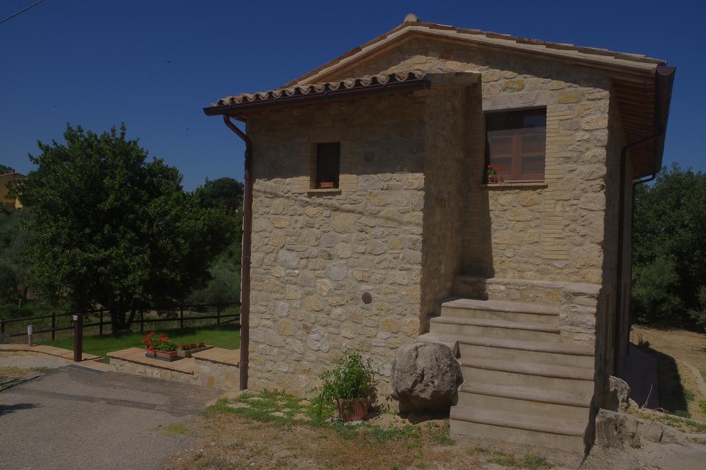 Borgo Buciardella Villa Baschi Luaran gambar